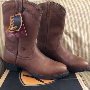 ariat heritage roper cognac